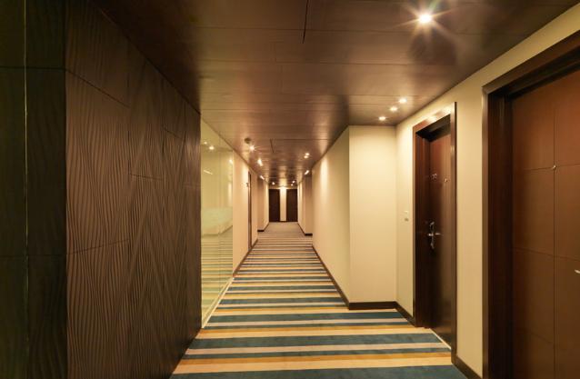 24 Tech Hotel Bangalore Extérieur photo